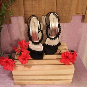 New Jacqueline Ferrar Strapy Black Heels 8M